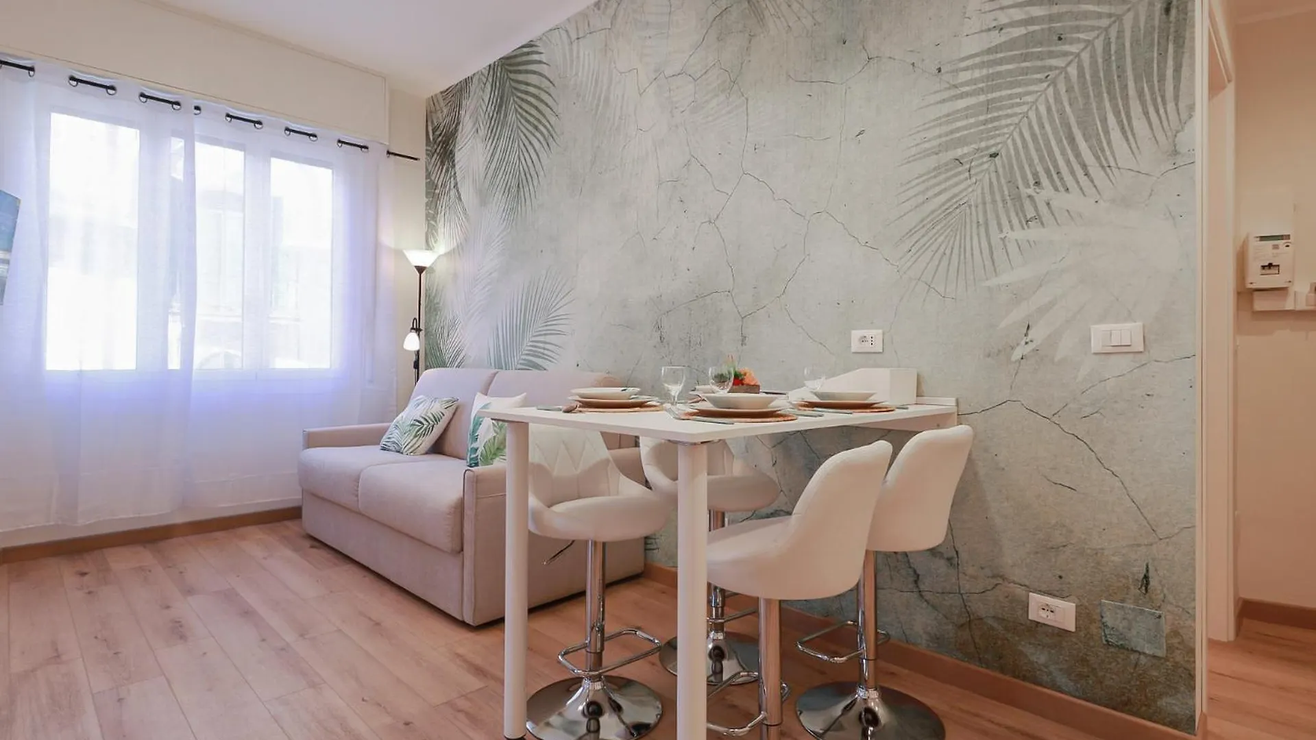 H11 Centodiciotto Centro - Sanremo Apartment